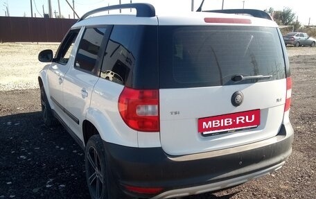 Skoda Yeti I рестайлинг, 2013 год, 750 000 рублей, 4 фотография