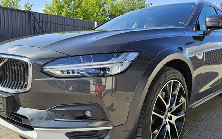Volvo V90 Cross Country I рестайлинг, 2022 год, 4 950 000 рублей, 14 фотография