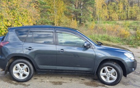 Toyota RAV4, 2006 год, 1 200 000 рублей, 2 фотография