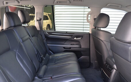 Lexus LX III, 2016 год, 6 500 000 рублей, 30 фотография