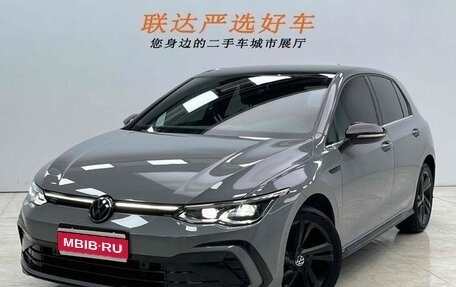 Volkswagen Golf VIII, 2021 год, 1 870 050 рублей, 1 фотография