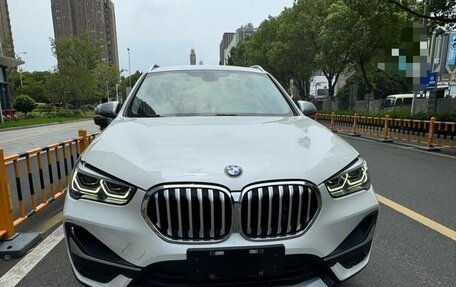 BMW X1, 2021 год, 1 735 000 рублей, 2 фотография