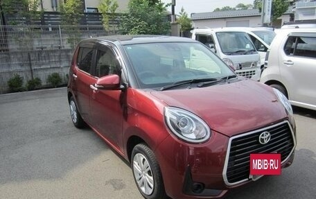 Toyota Passo III, 2022 год, 920 000 рублей, 1 фотография