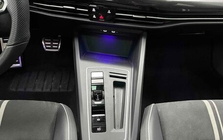 Volkswagen Golf VIII, 2021 год, 1 870 050 рублей, 6 фотография