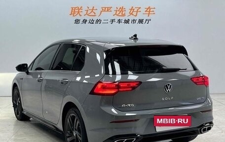 Volkswagen Golf VIII, 2021 год, 1 870 050 рублей, 3 фотография