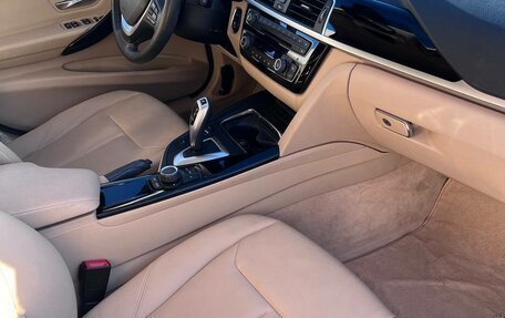 BMW 3 серия, 2016 год, 1 840 000 рублей, 10 фотография