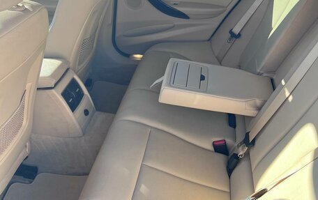 BMW 3 серия, 2016 год, 1 840 000 рублей, 12 фотография