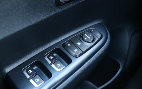 KIA Rio IV, 2018 год, 1 320 000 рублей, 10 фотография