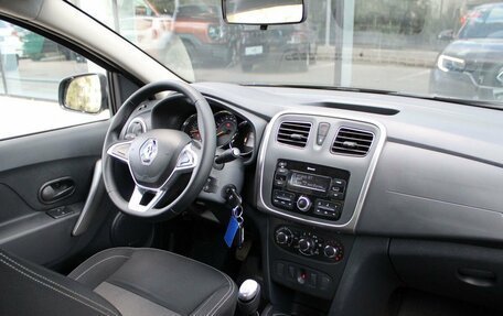 Renault Logan II, 2020 год, 1 170 000 рублей, 10 фотография