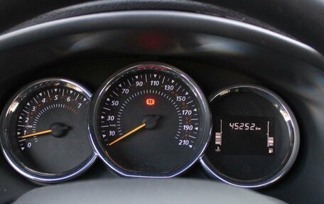 Renault Logan II, 2020 год, 1 170 000 рублей, 14 фотография