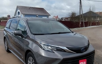 Toyota Sienna, 2020 год, 3 100 000 рублей, 1 фотография