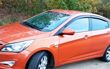 Hyundai Solaris II рестайлинг, 2014 год, 915 000 рублей, 2 фотография
