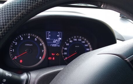 Hyundai Solaris II рестайлинг, 2014 год, 915 000 рублей, 24 фотография