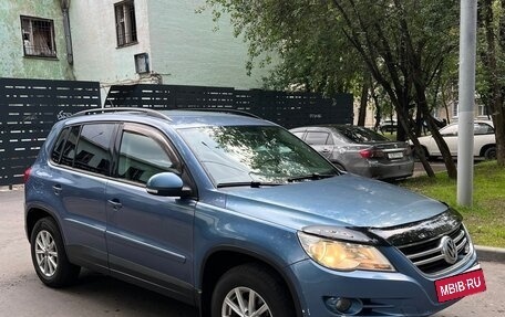 Volkswagen Tiguan I, 2010 год, 799 000 рублей, 3 фотография