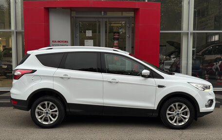 Ford Kuga III, 2017 год, 1 580 000 рублей, 4 фотография