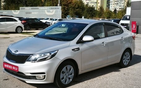 KIA Rio III рестайлинг, 2016 год, 960 000 рублей, 1 фотография