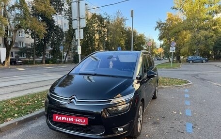Citroen C4 Picasso II рестайлинг, 2015 год, 1 550 000 рублей, 2 фотография