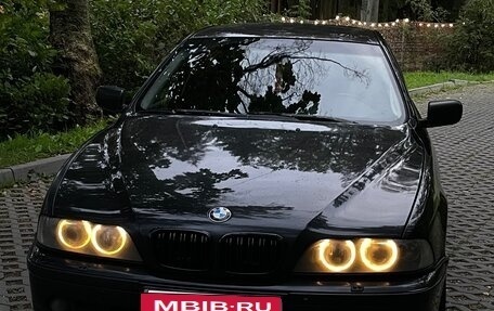 BMW 5 серия, 2001 год, 650 000 рублей, 2 фотография