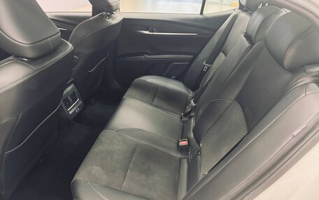 Toyota Camry, 2024 год, 4 400 000 рублей, 9 фотография