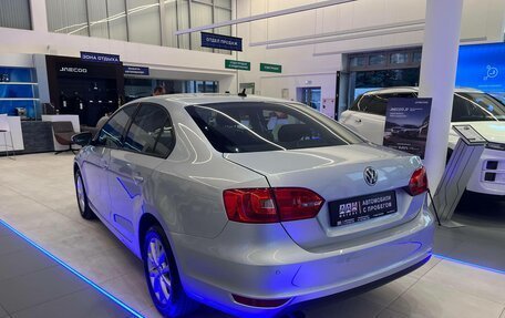 Volkswagen Jetta VI, 2012 год, 1 060 000 рублей, 6 фотография