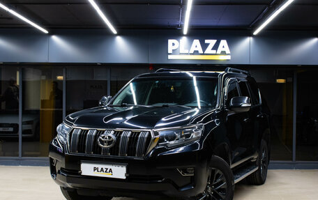 Toyota Land Cruiser Prado 150 рестайлинг 2, 2018 год, 4 900 000 рублей, 1 фотография