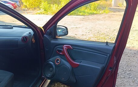 Renault Sandero I, 2012 год, 700 000 рублей, 15 фотография