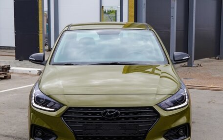 Hyundai Solaris II рестайлинг, 2017 год, 1 300 000 рублей, 4 фотография