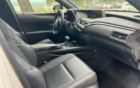 Lexus UX I, 2021 год, 3 099 000 рублей, 18 фотография