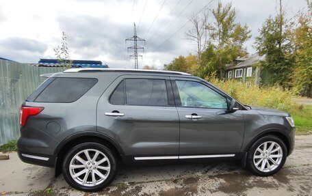Ford Explorer VI, 2018 год, 3 800 000 рублей, 4 фотография