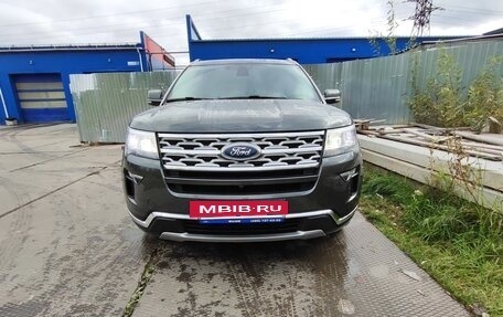 Ford Explorer VI, 2018 год, 3 800 000 рублей, 2 фотография