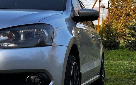 Volkswagen Polo VI (EU Market), 2012 год, 800 000 рублей, 4 фотография
