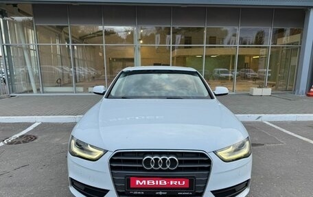 Audi A4, 2015 год, 1 550 000 рублей, 2 фотография