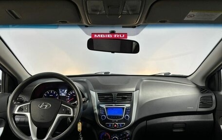 Hyundai Solaris II рестайлинг, 2013 год, 902 000 рублей, 12 фотография