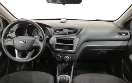 KIA Rio III рестайлинг, 2013 год, 690 000 рублей, 10 фотография