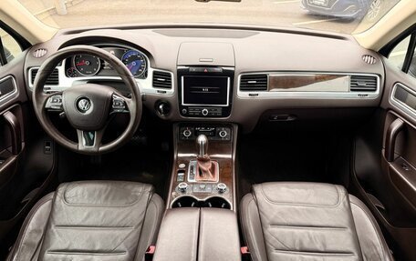 Volkswagen Touareg III, 2013 год, 1 890 000 рублей, 13 фотография