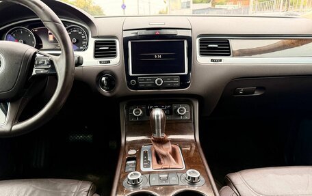 Volkswagen Touareg III, 2013 год, 1 890 000 рублей, 11 фотография