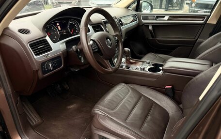Volkswagen Touareg III, 2013 год, 1 890 000 рублей, 10 фотография