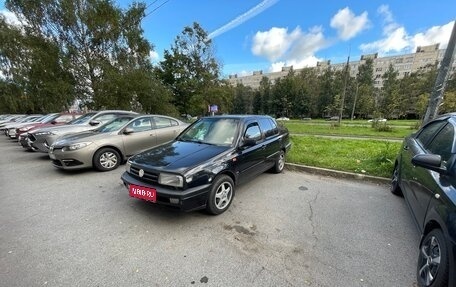 Volkswagen Vento, 1995 год, 260 000 рублей, 1 фотография