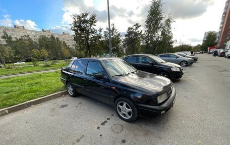 Volkswagen Vento, 1995 год, 260 000 рублей, 6 фотография
