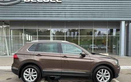 Volkswagen Tiguan II, 2017 год, 2 413 000 рублей, 4 фотография