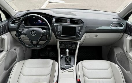Volkswagen Tiguan II, 2017 год, 2 413 000 рублей, 10 фотография