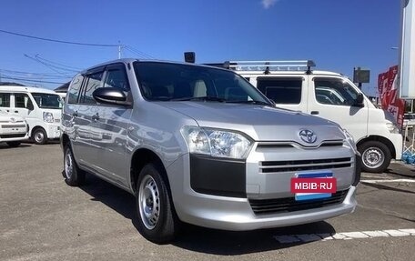 Toyota Probox I, 2022 год, 1 250 000 рублей, 4 фотография