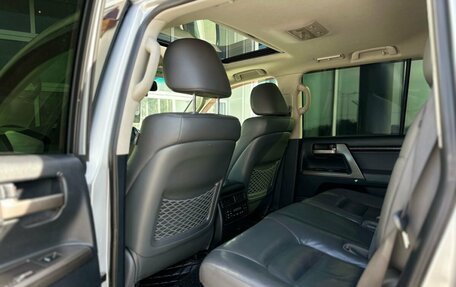 Toyota Land Cruiser 200, 2008 год, 2 045 000 рублей, 17 фотография