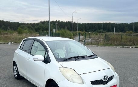 Toyota Vitz, 2009 год, 600 000 рублей, 1 фотография