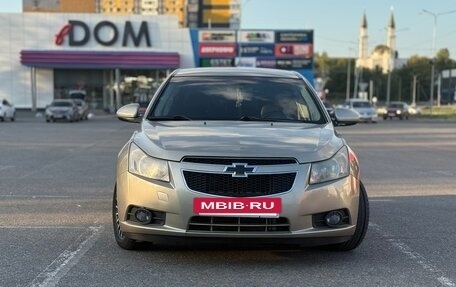 Chevrolet Cruze II, 2010 год, 535 000 рублей, 2 фотография