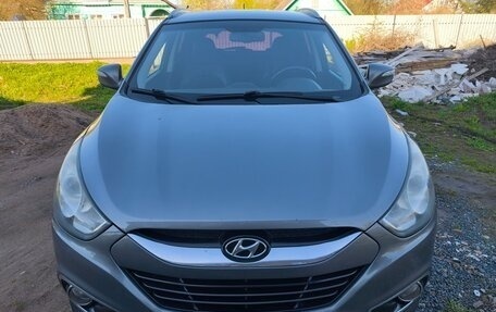 Hyundai ix35 I рестайлинг, 2012 год, 970 000 рублей, 2 фотография