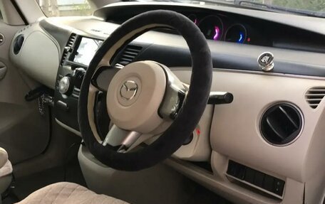Mazda Biante, 2010 год, 1 000 000 рублей, 3 фотография