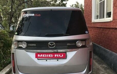 Mazda Biante, 2010 год, 1 000 000 рублей, 2 фотография