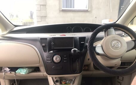 Mazda Biante, 2010 год, 1 000 000 рублей, 10 фотография