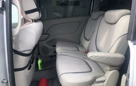 Mazda Biante, 2010 год, 1 000 000 рублей, 18 фотография